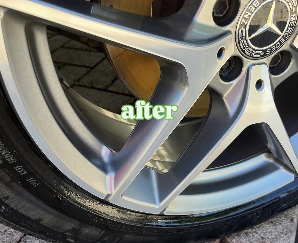 Mercedes-Benz wheel restored to a bright shine after detailing